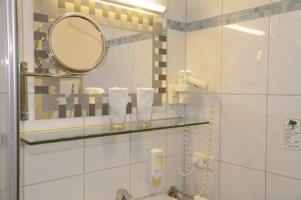 Landhotel Klingerhof Hösbach Buitenkant foto