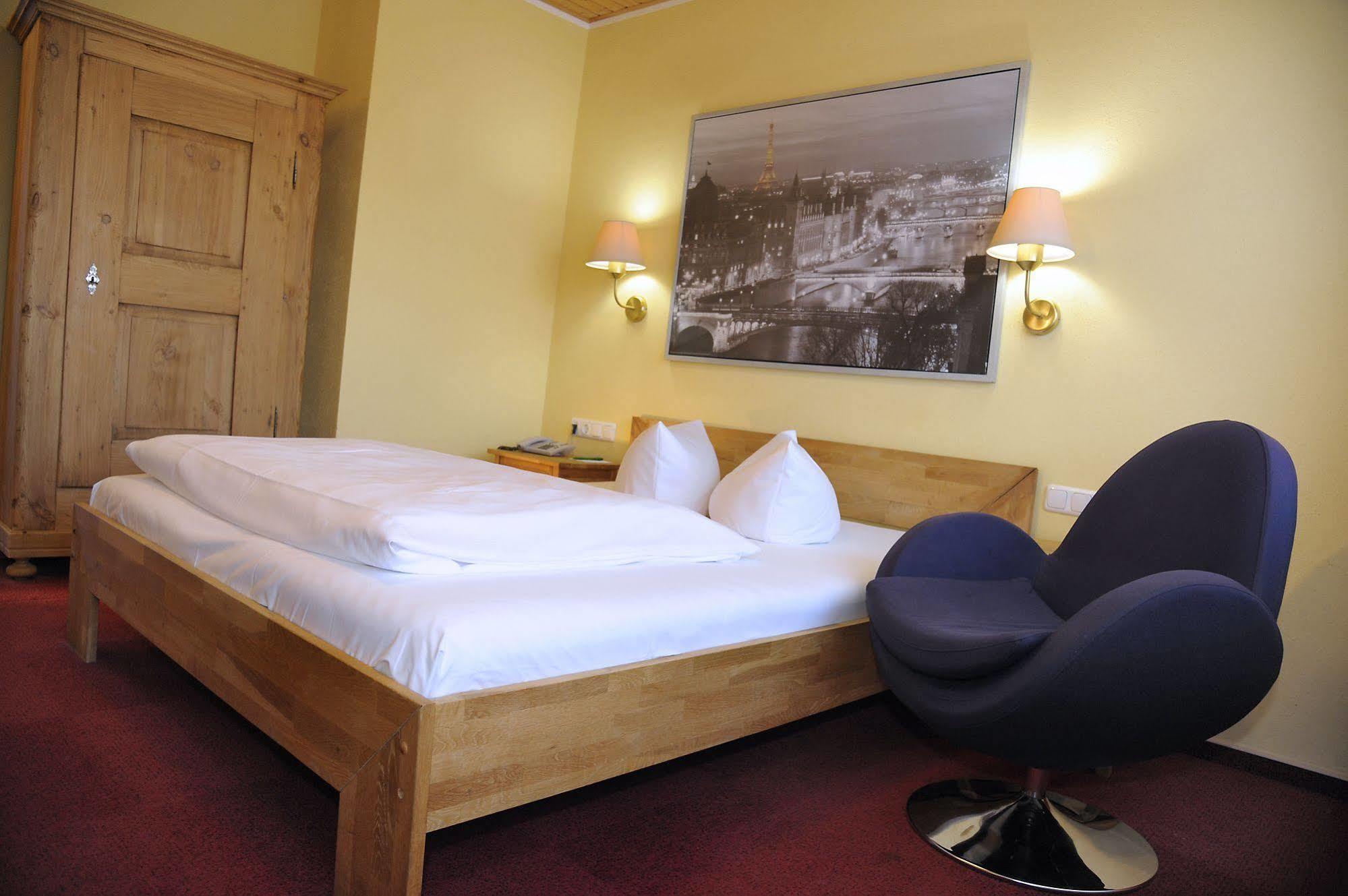 Landhotel Klingerhof Hösbach Buitenkant foto