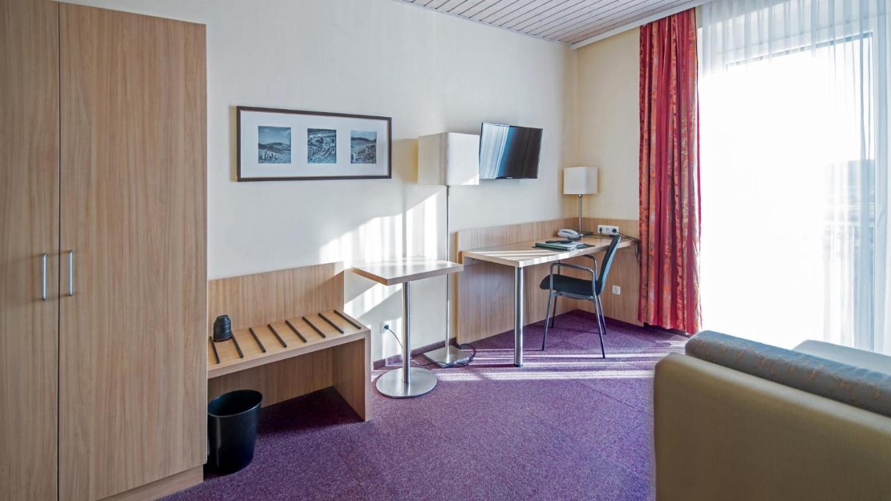 Landhotel Klingerhof Hösbach Buitenkant foto